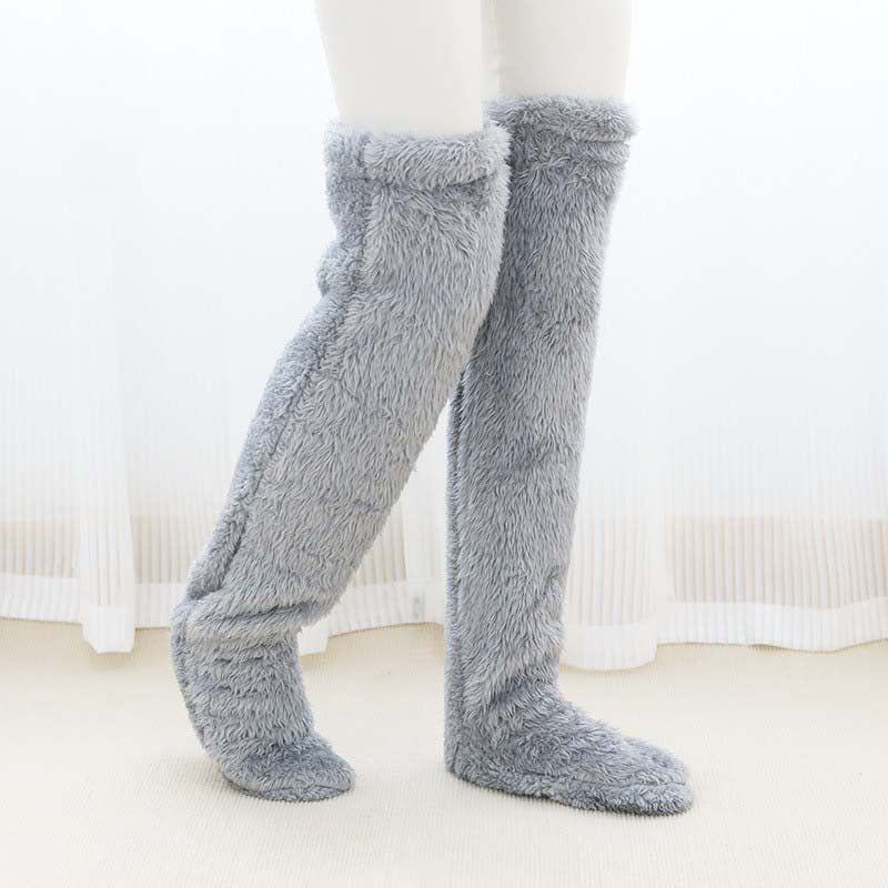 🧦 Ciorapi Pufoși – Confort Absolut în Zilele Reci